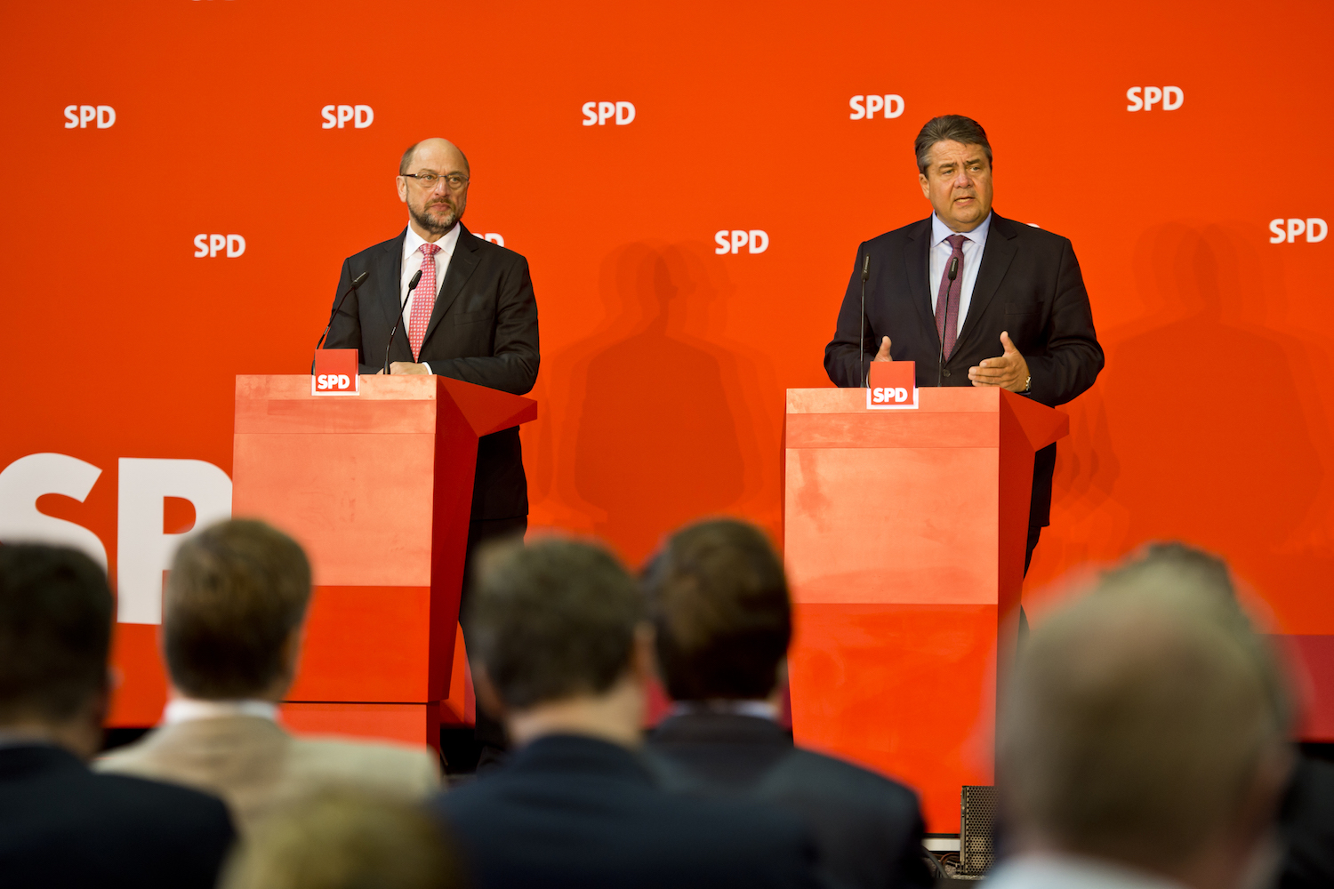 Foto: Sigmar Gabriel und Martin Schulz bei der PK nach dem Parteikonvent in Wolfsburg 